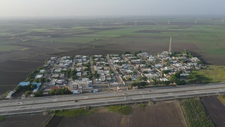 અમારા ગામ વિશે